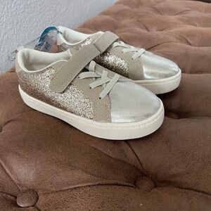 Carter’s NWT gold glitter sneakers